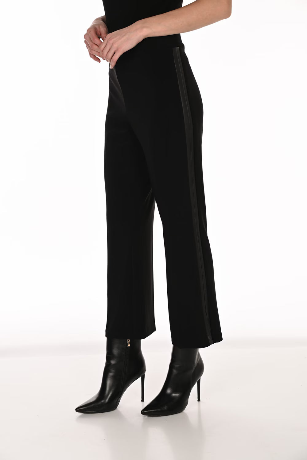 Frank Lyman  - 263011 - Pant - Black - New