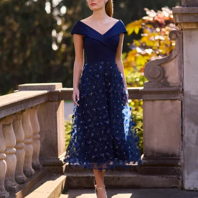 Frank Lyman - 268510 - Dress - Size Large for immediate delivery